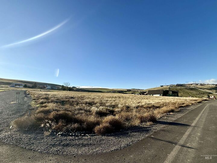 Property Photo:  2274 Chukar Drive  WA 99403 