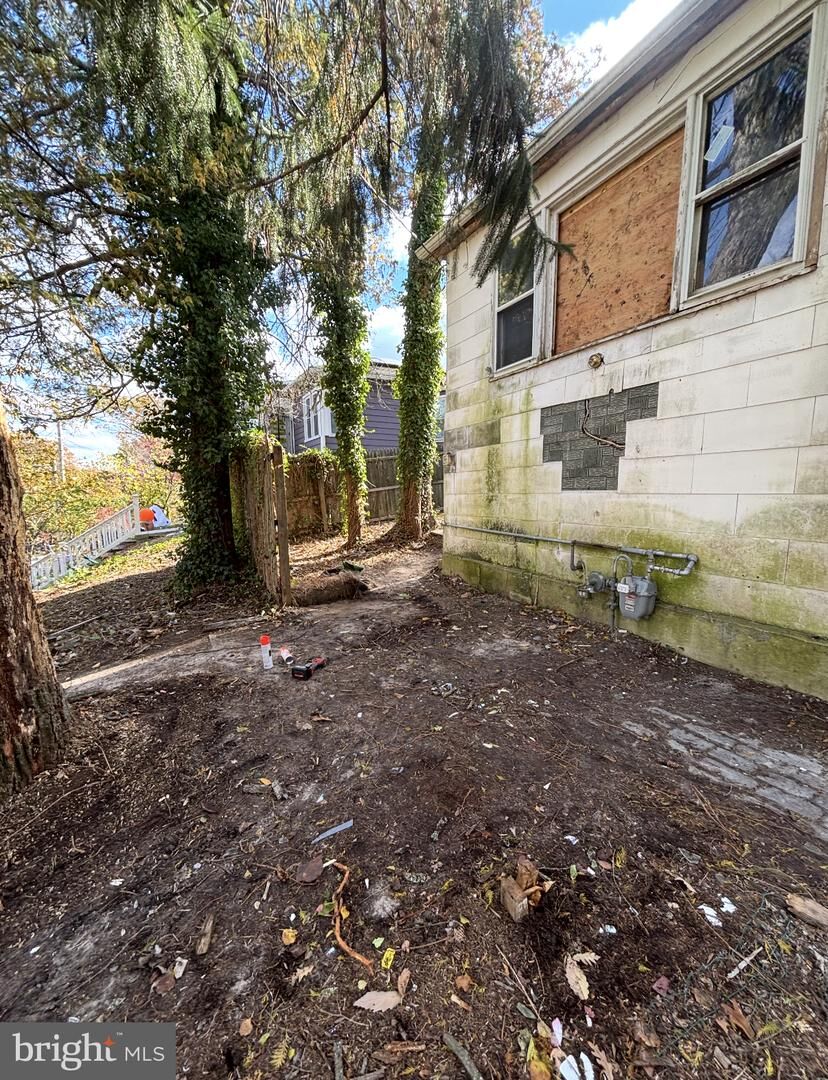 Property Photo:  53 Woodland Avenue  NJ 08021 