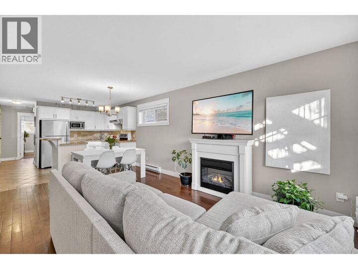 Photo de la propriété: 1390 Dilworth Crescent 109 BC V1Y 4M5