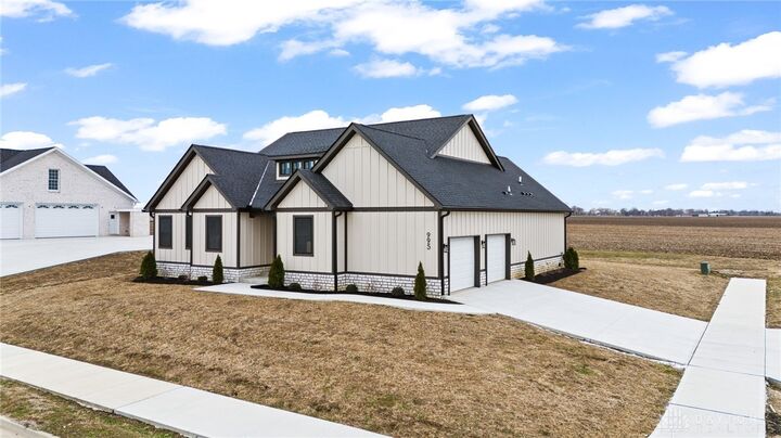 Property Photo: 995 Rosenthal Drive OH 45371