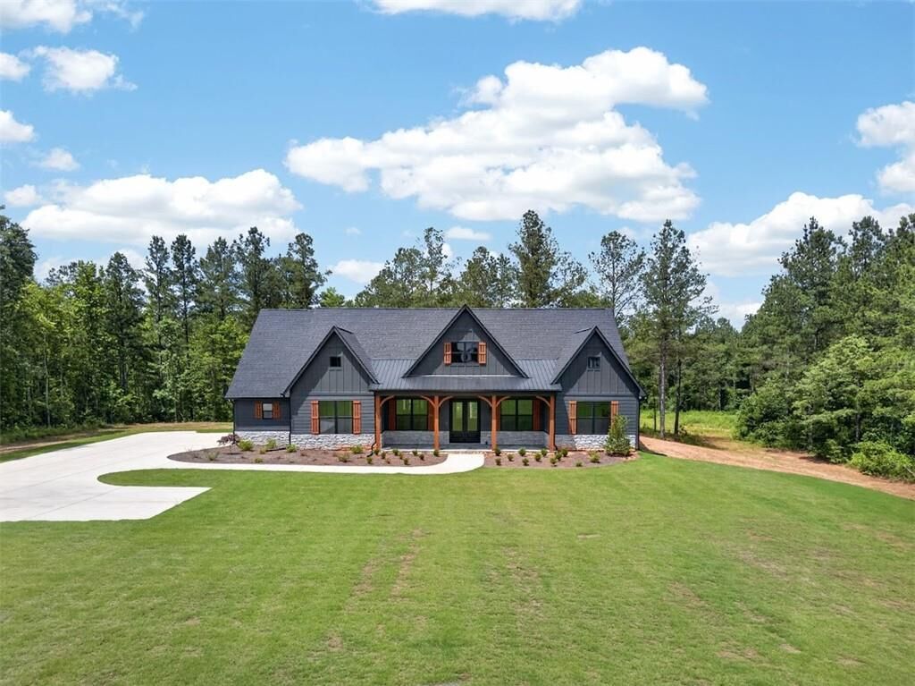 Property Photo:  1374 Morgan Road  GA 30110 