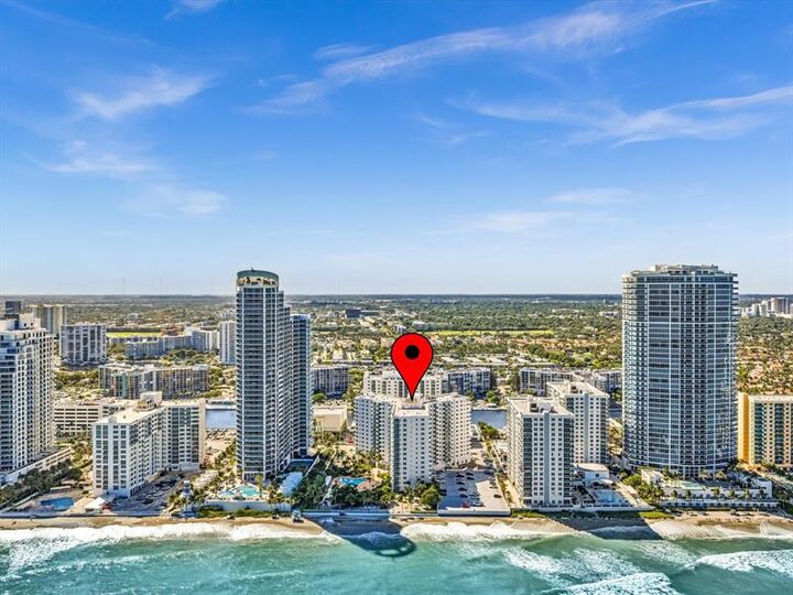 Property Photo:  3001 S Ocean Dr 439  FL 33019 