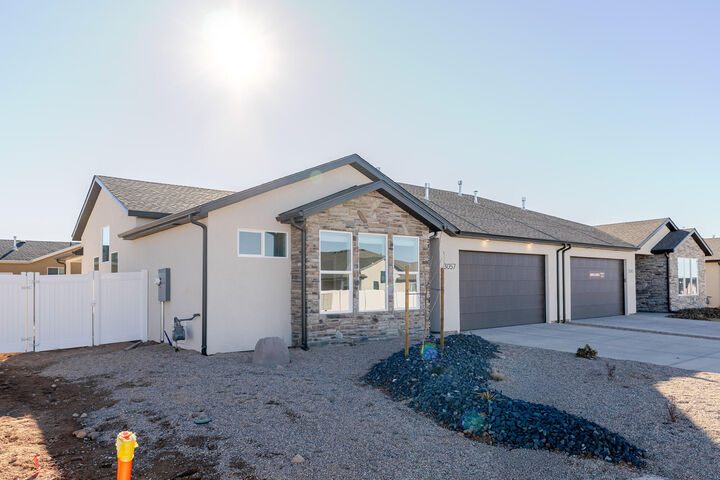 Property Photo:  3057 W Ekko View Loop  UT 84721 