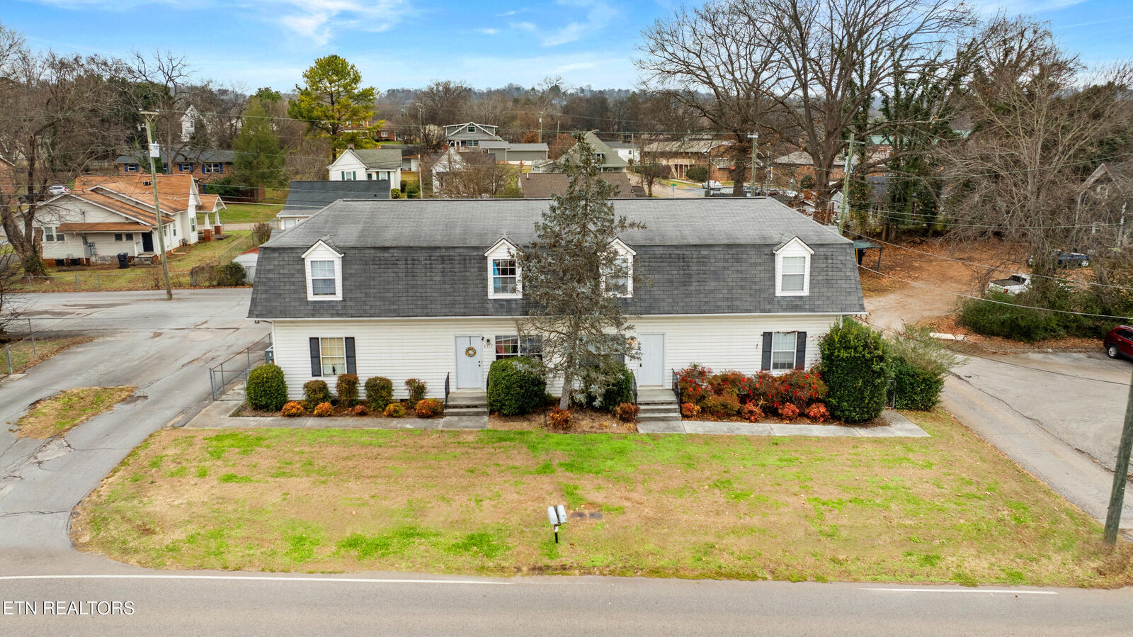 Property Photo: 2517 Cedar Lane TN 37918