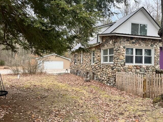 Property Photo: 2053 W Parklane MI 49349