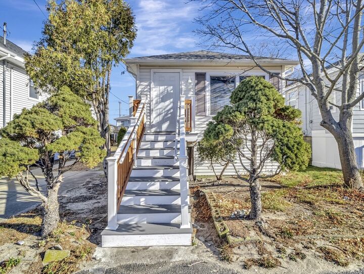 Property Photo: 188 Kingsley Road MA 02045
