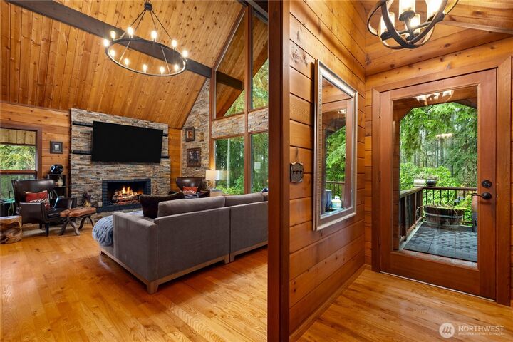 Property Photo: 1610 Fawn Court NW WA 98332