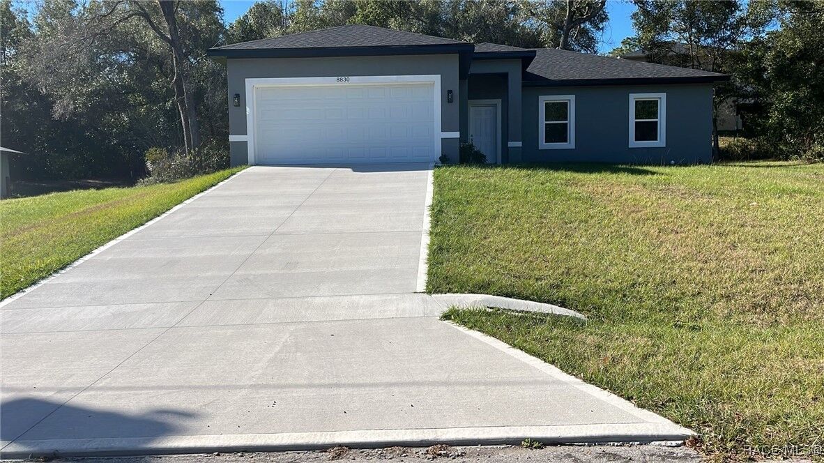 Property Photo:  8830 N Salina Drive  FL 34434 