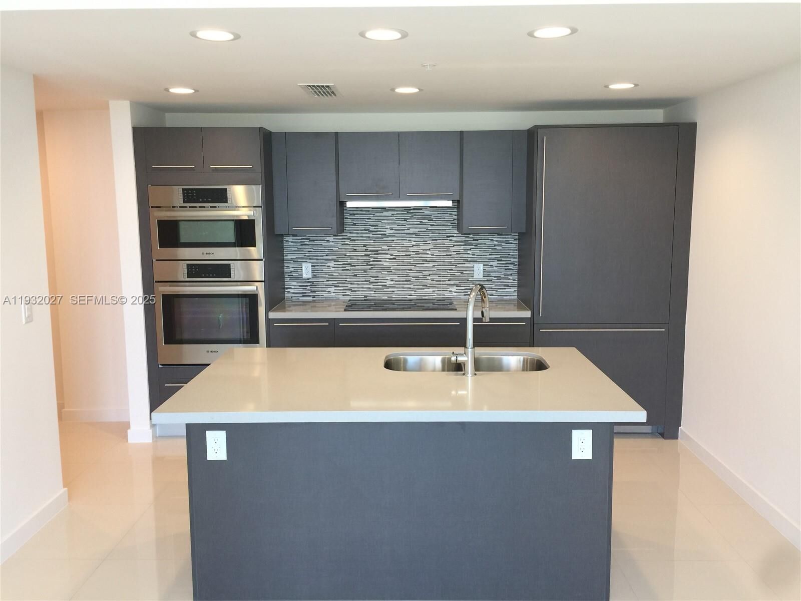 Property Photo:  7875 NW 107th Ave 417  FL 33178 