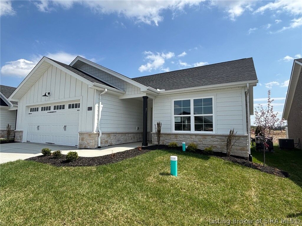 Property Photo: 5122 Woodstone Circle 151 IN 47130