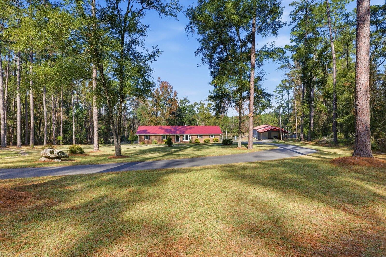 Property Photo: 54 Woodland Drive FL 32344