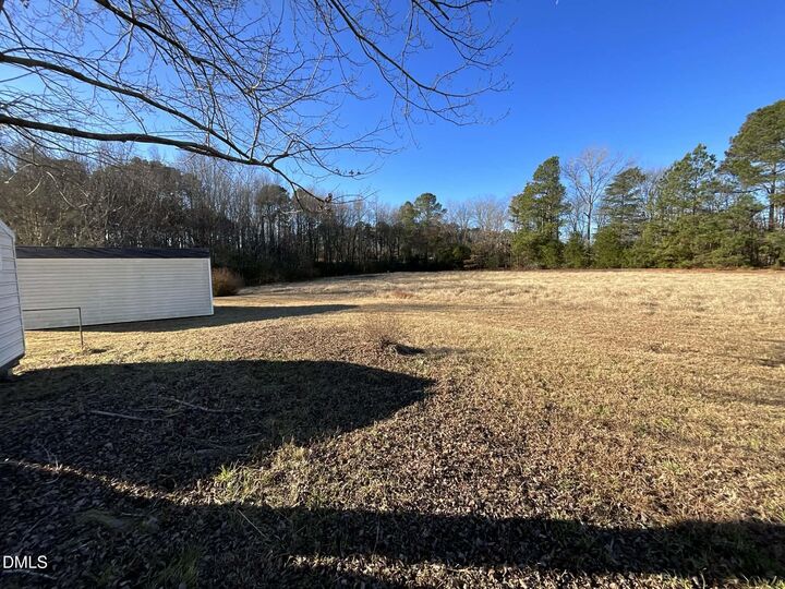 Property Photo:  10 Sutton Road  NC 27549 