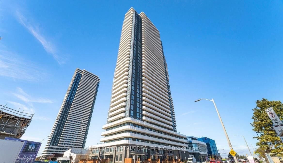 Property Photo:  8 Interchange Way 4801  ON L4K 0R2 