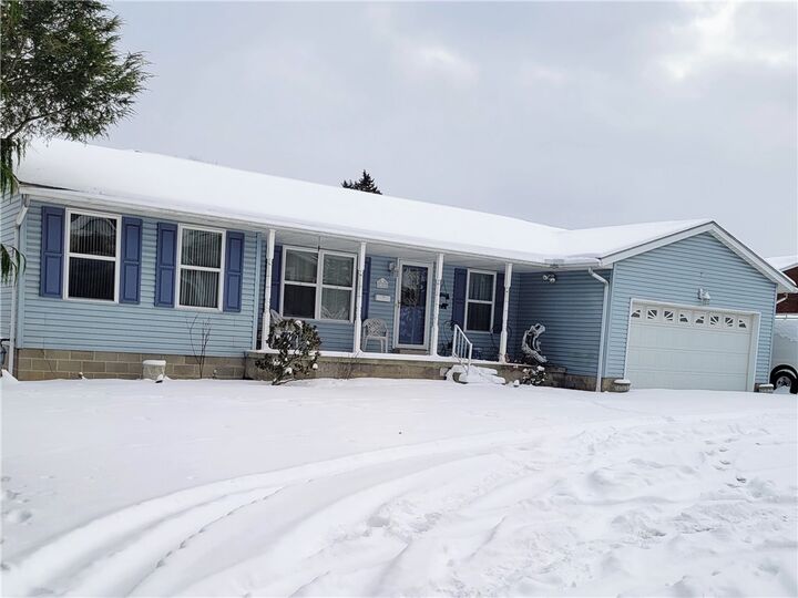 Property Photo: 38 Roxbury Rd PA 15221