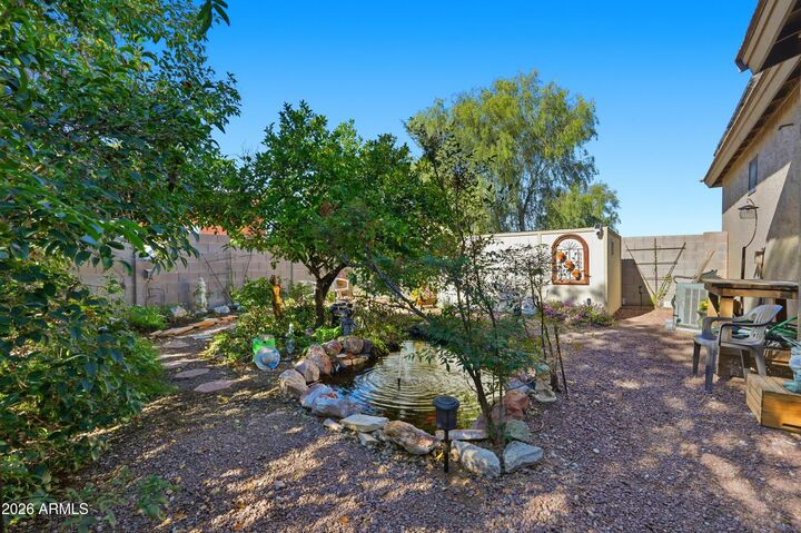 Property Photo:  22721 W Mark Lane  AZ 85361 