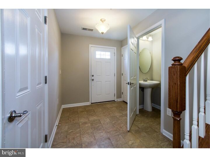 Property Photo: 111 Susan Circle PA 19454