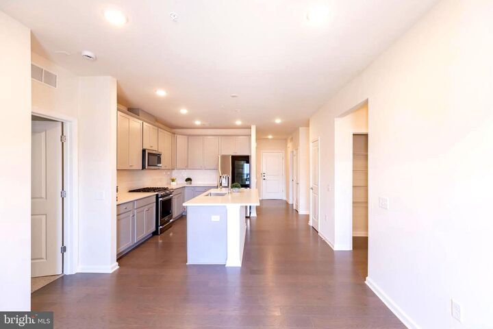 Property Photo: 1 Culvert 211 NJ 08550