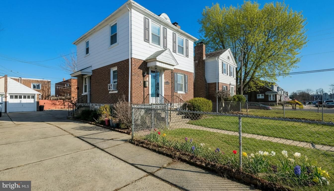 Property Photo:  2035 Ripley Street  PA 19152 