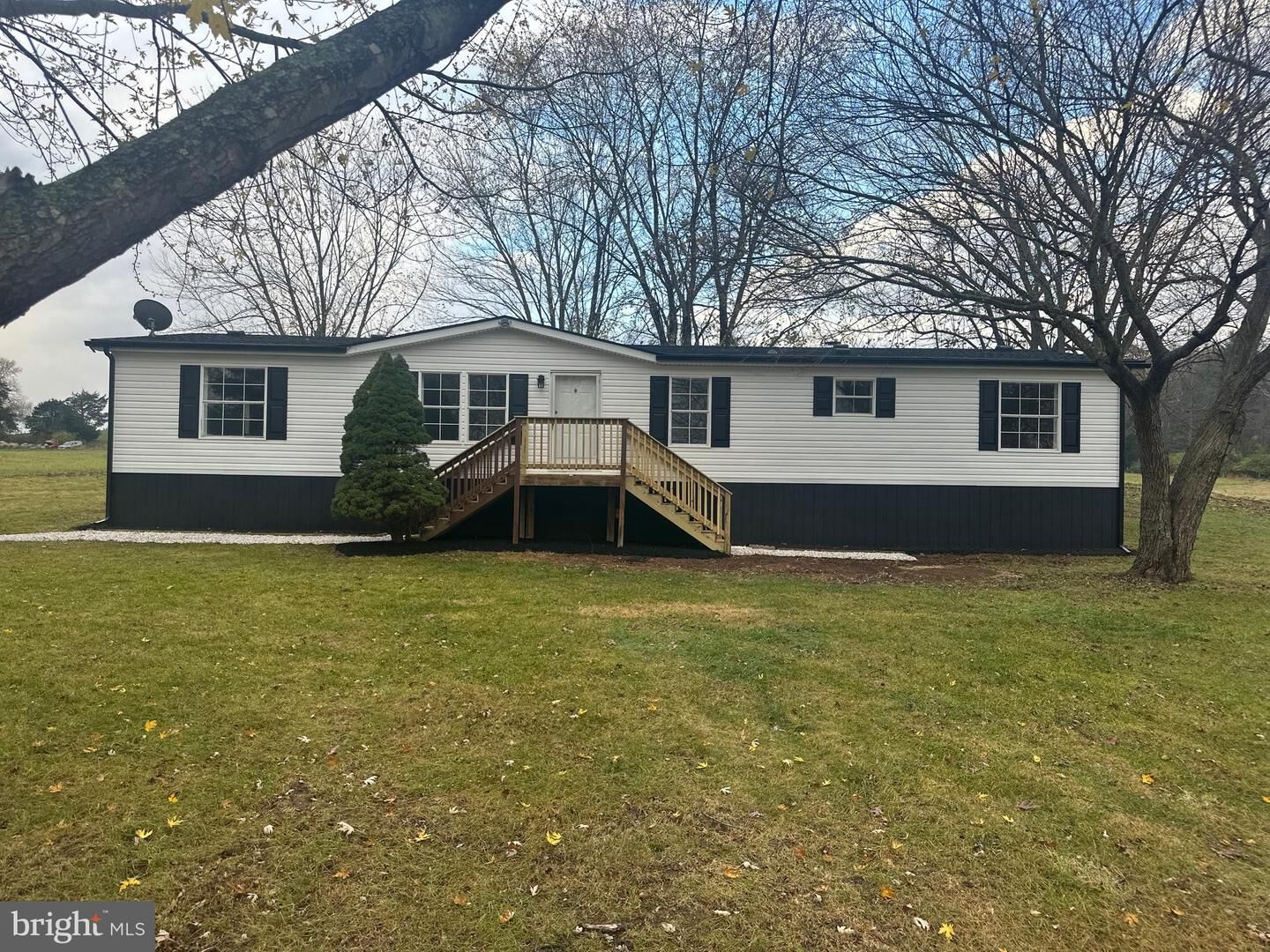 Property Photo:  6234 Pilgrims Rest Road  VA 20186 