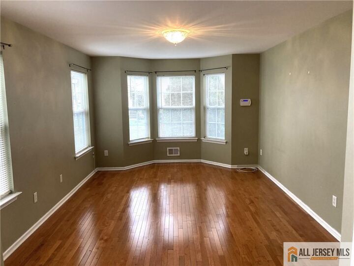 Property Photo:  212 Hawthorne Road  NJ 08902 