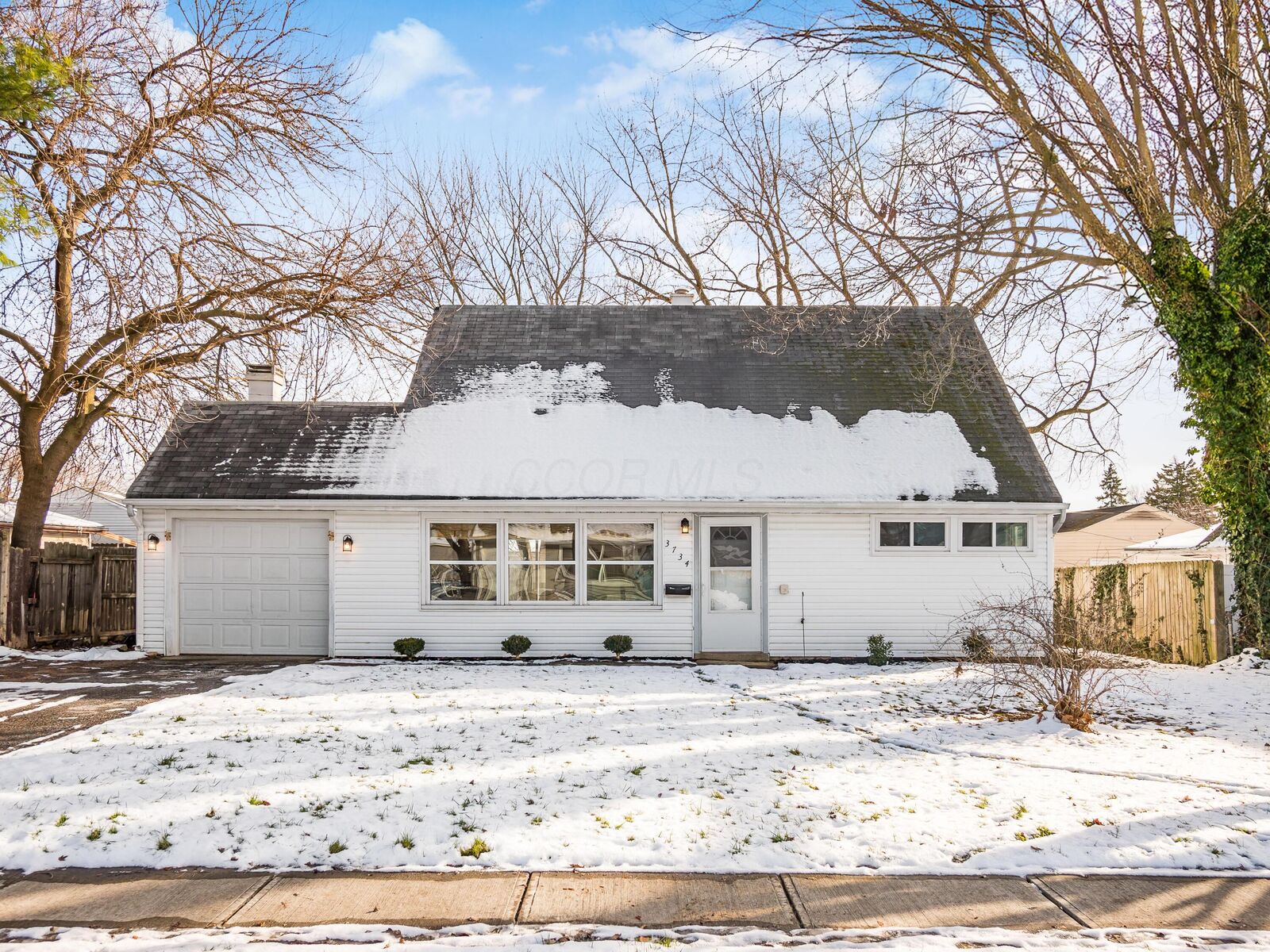 Property Photo:  3734 Sheldon Place  OH 43123 