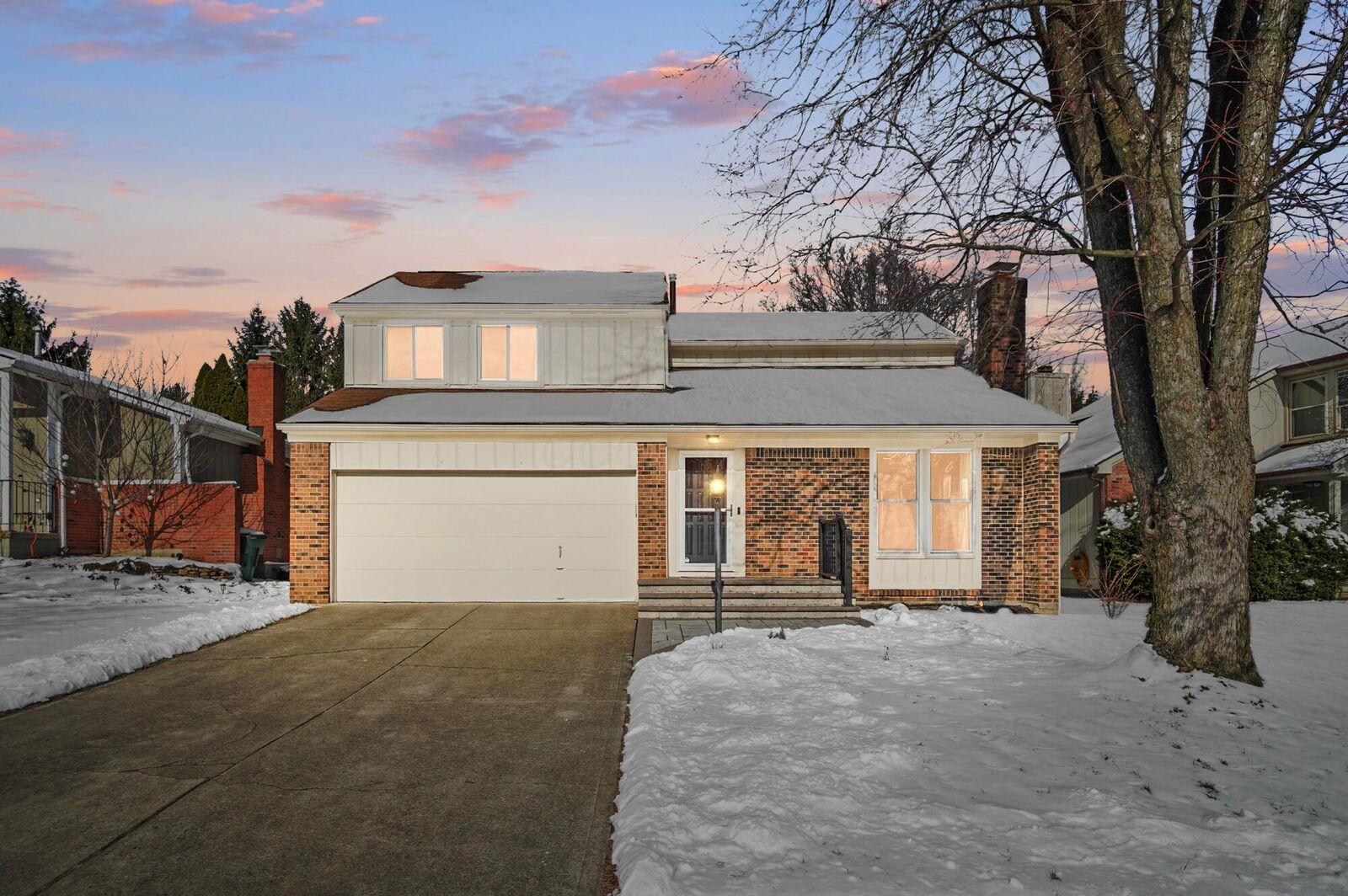 Property Photo:  1986 Sutter Parkway  OH 43016 