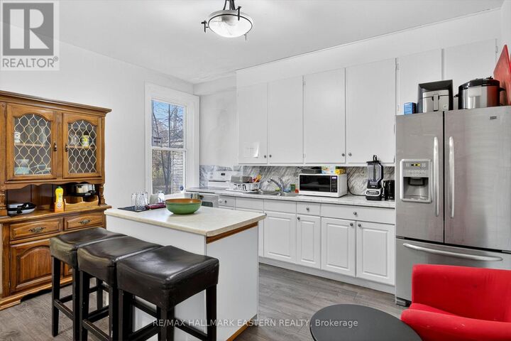 Property Photo:  271 Thomas Street  ON K9J 5E7 