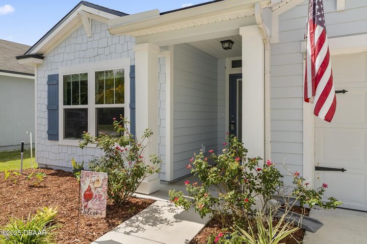 Property Photo:  7 Grand Par Court  FL 32110 