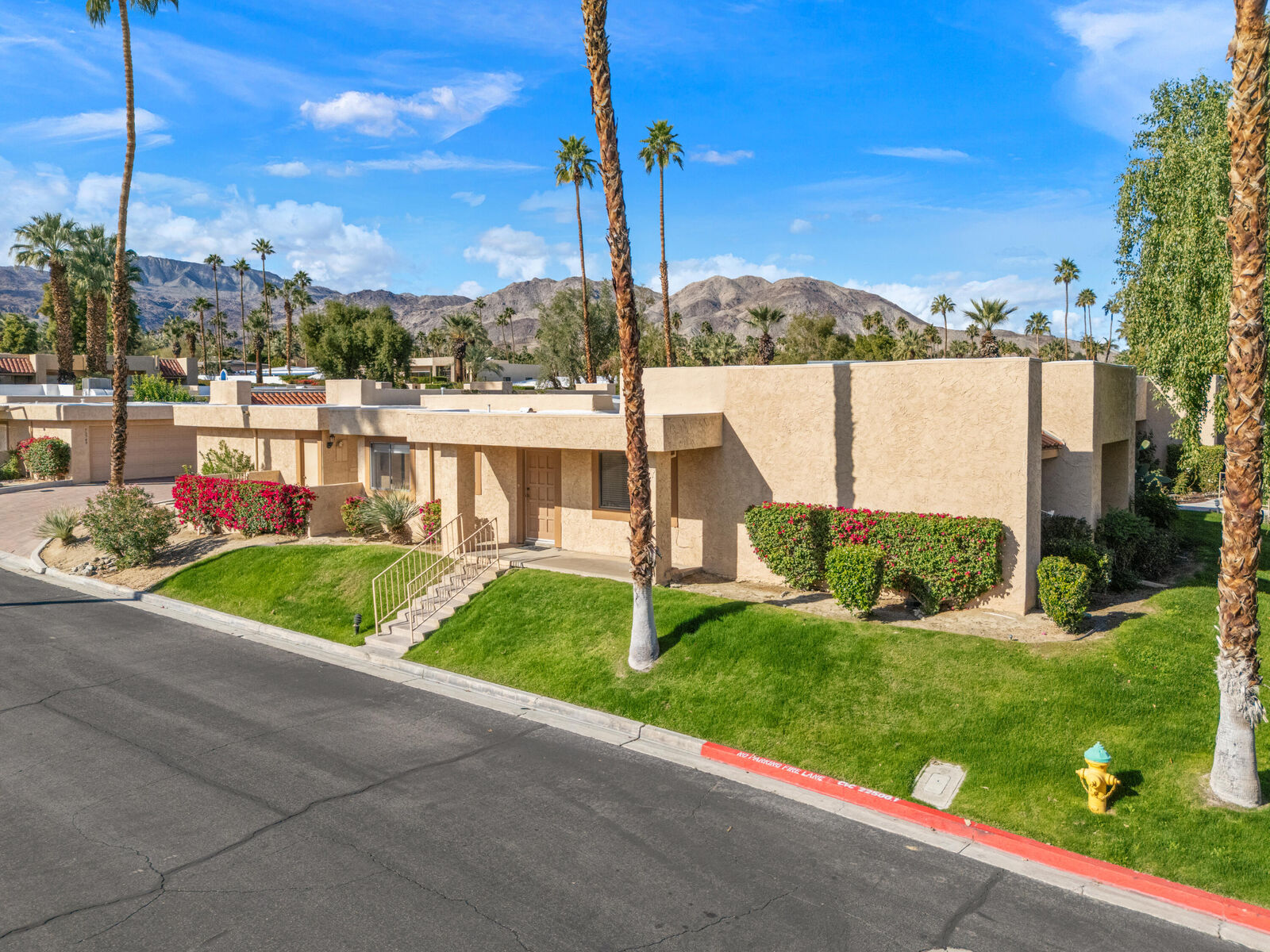Property Photo: 73750 Desert Vista Court CA 92260