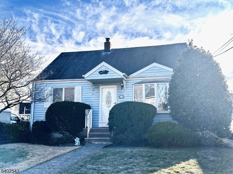 Property Photo:  48 Center Ct  NJ 07026 