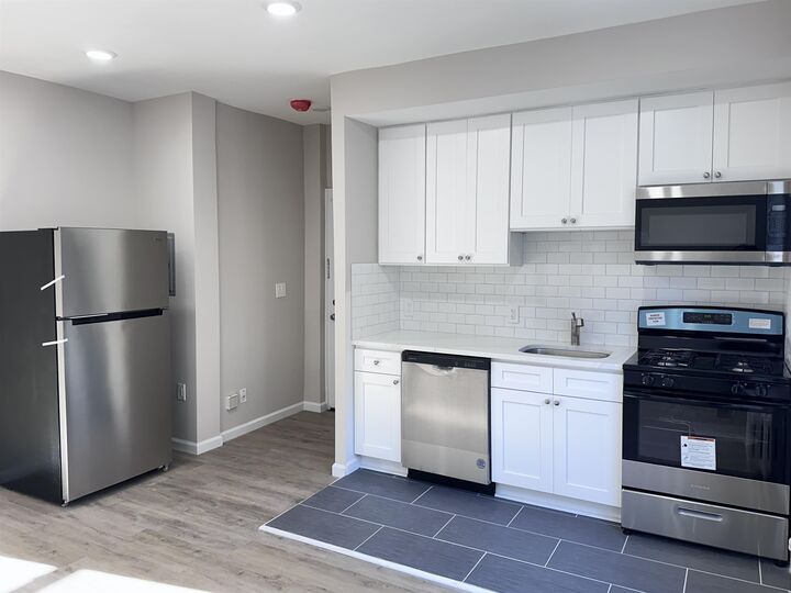 Property Photo: 160 Vroom St 1 NJ 07306