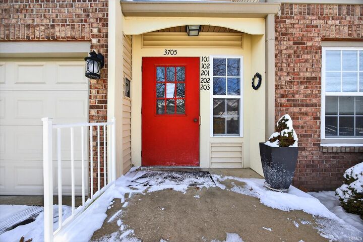 Property Photo:  3705 E Barrington Drive B101  IN 47408 