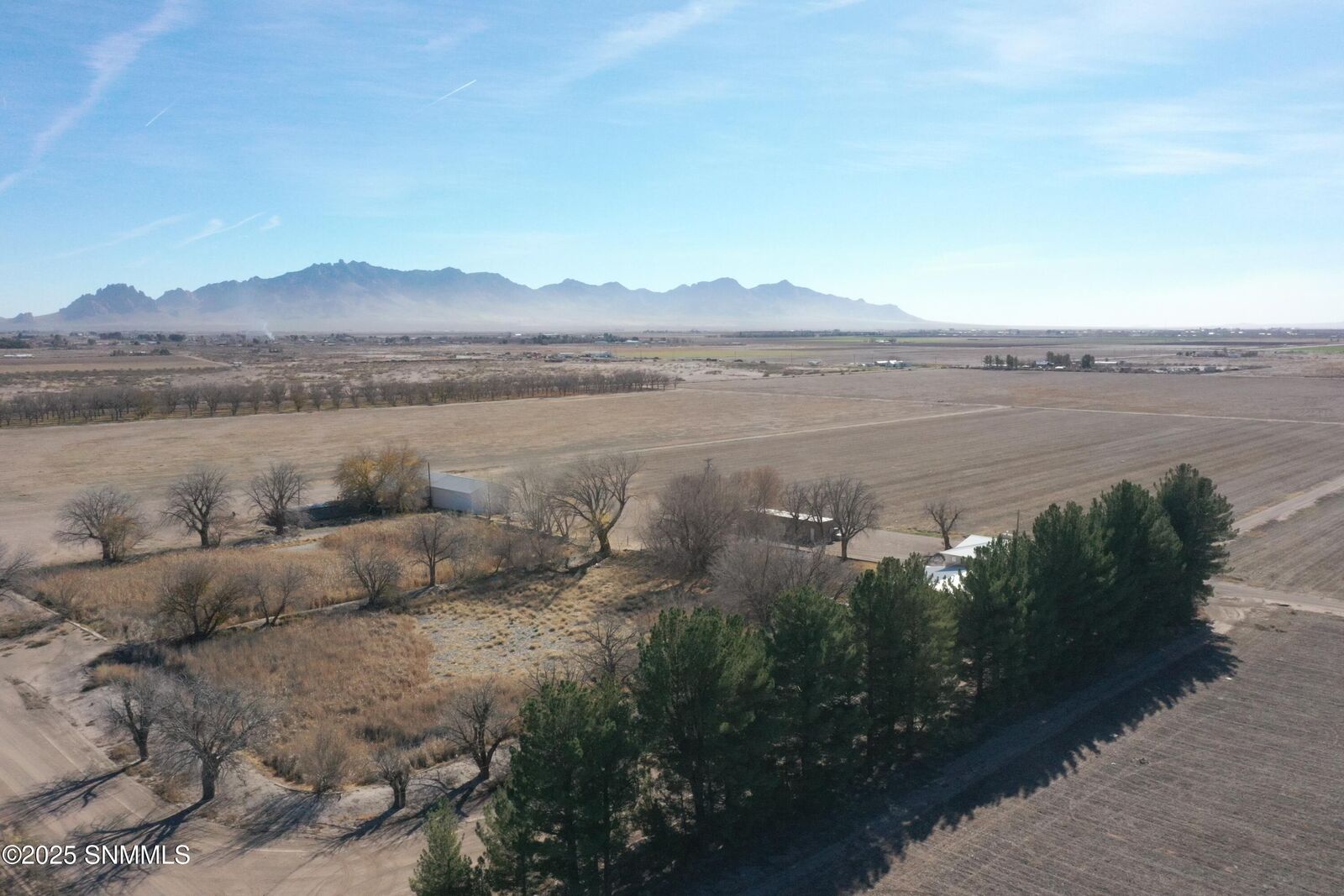 Property Photo:  6070 SW 8th Street  NM 88030 