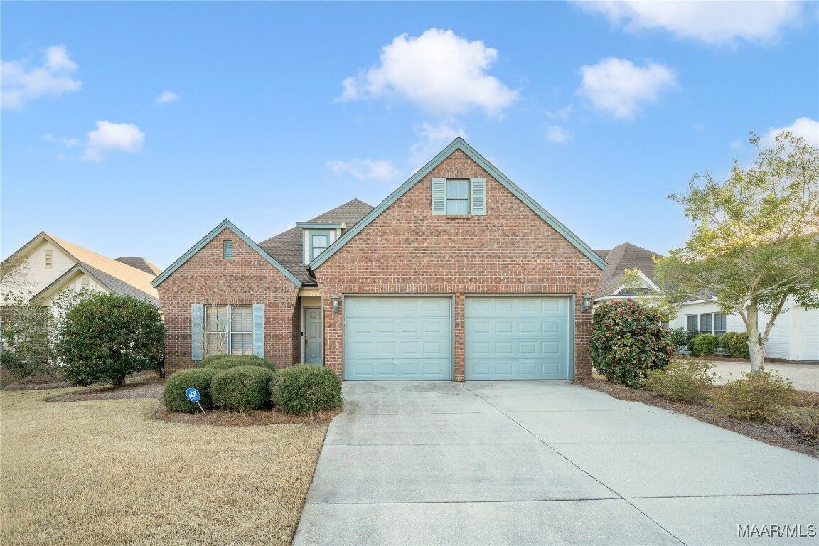 Property Photo:  5540 Ash Grove Circle  AL 36116 