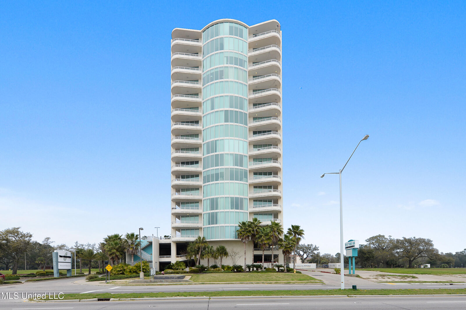 Property Photo: 2060 Beach Boulevard MS 39531
