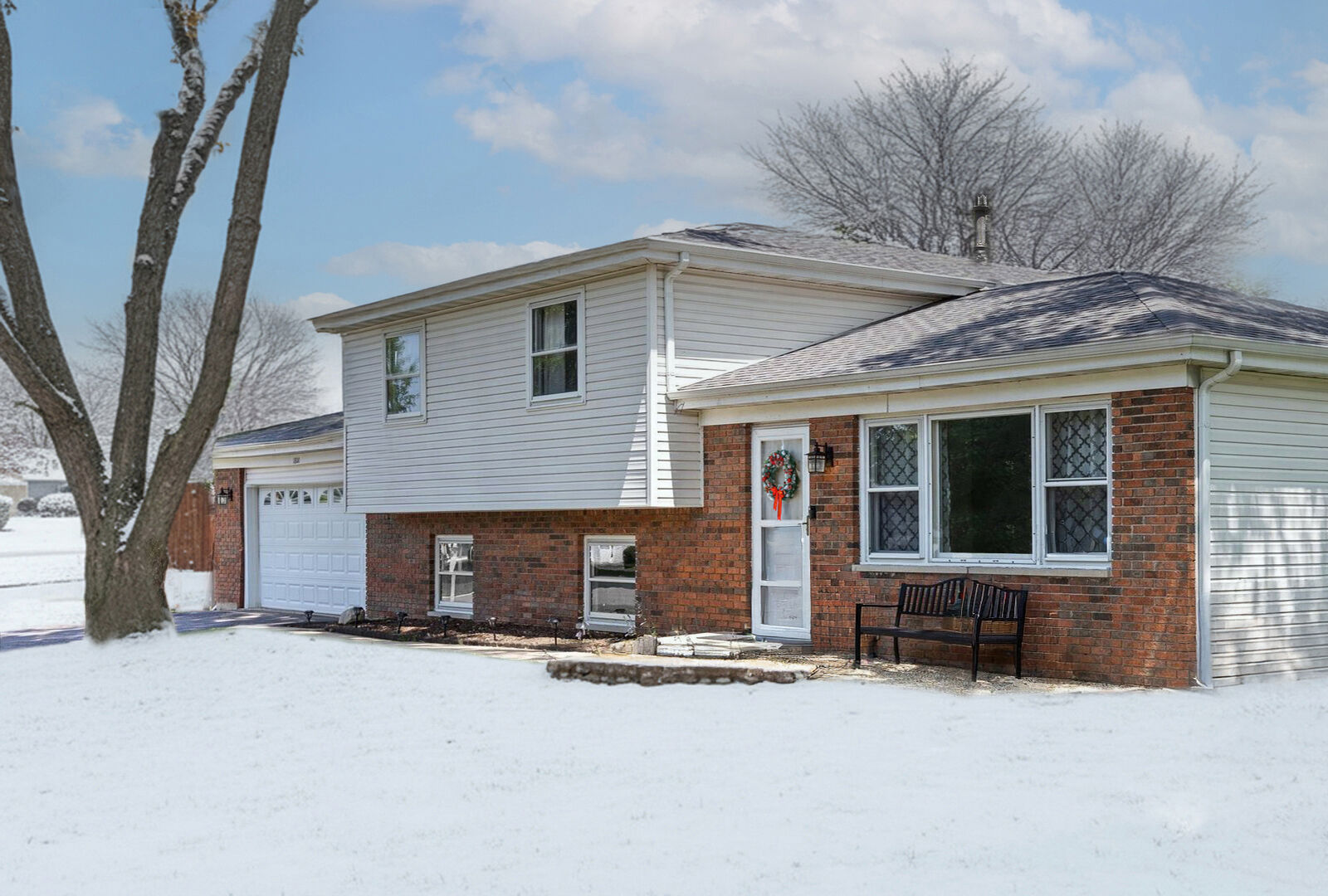 Property Photo:  1800 Via Veneto Lane  IL 60174 