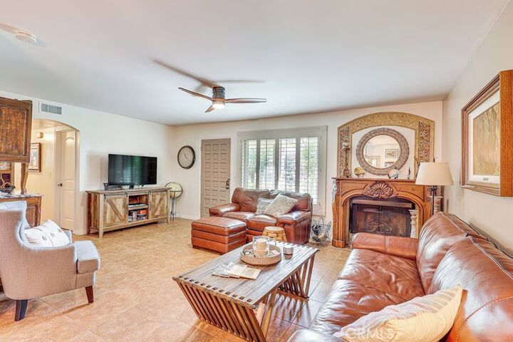 Property Photo:  868 Ardmore  CA 92374 