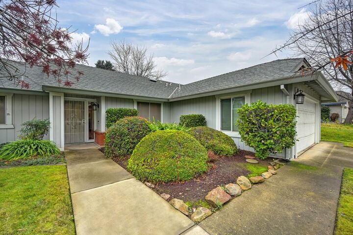 Property Photo:  106 Rhoades Way  CA 95630 