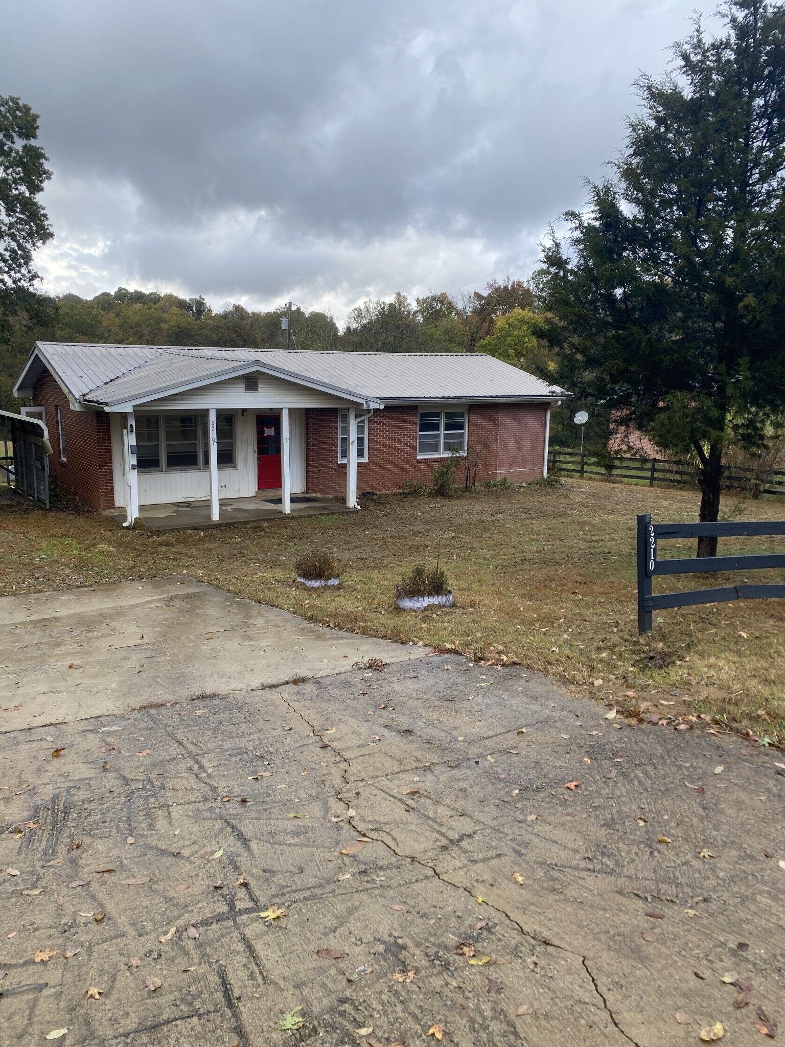 Property Photo:  2210 Hagan Rd  TN 38477 