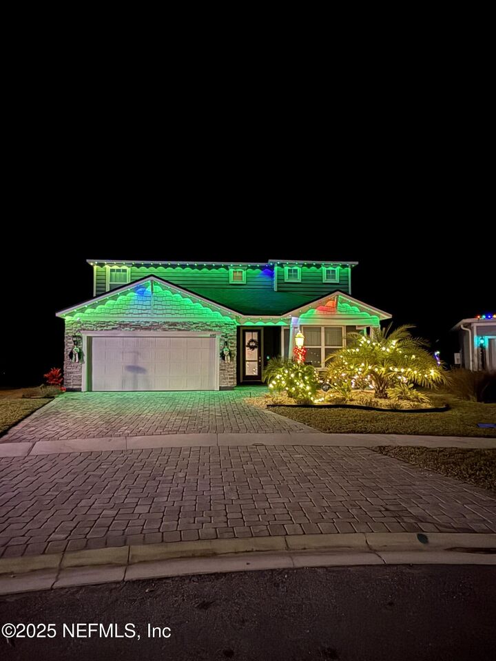 Property Photo:  690 Cedar Preserve Lane  FL 32095 