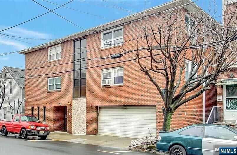 Property Photo:  116 71st Street 12  NJ 07093 