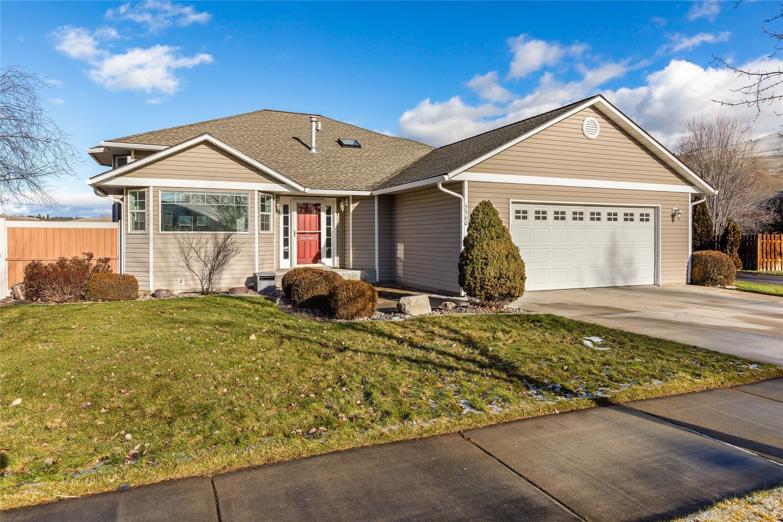 Property Photo:  5560 Expedition Drive  MT 59847 