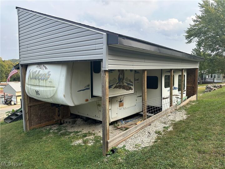 Property Photo: 17875 Lashley Road 113 OH 43780