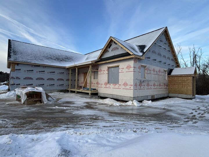 Property Photo:  131 Merrimack Street  NH 03106 