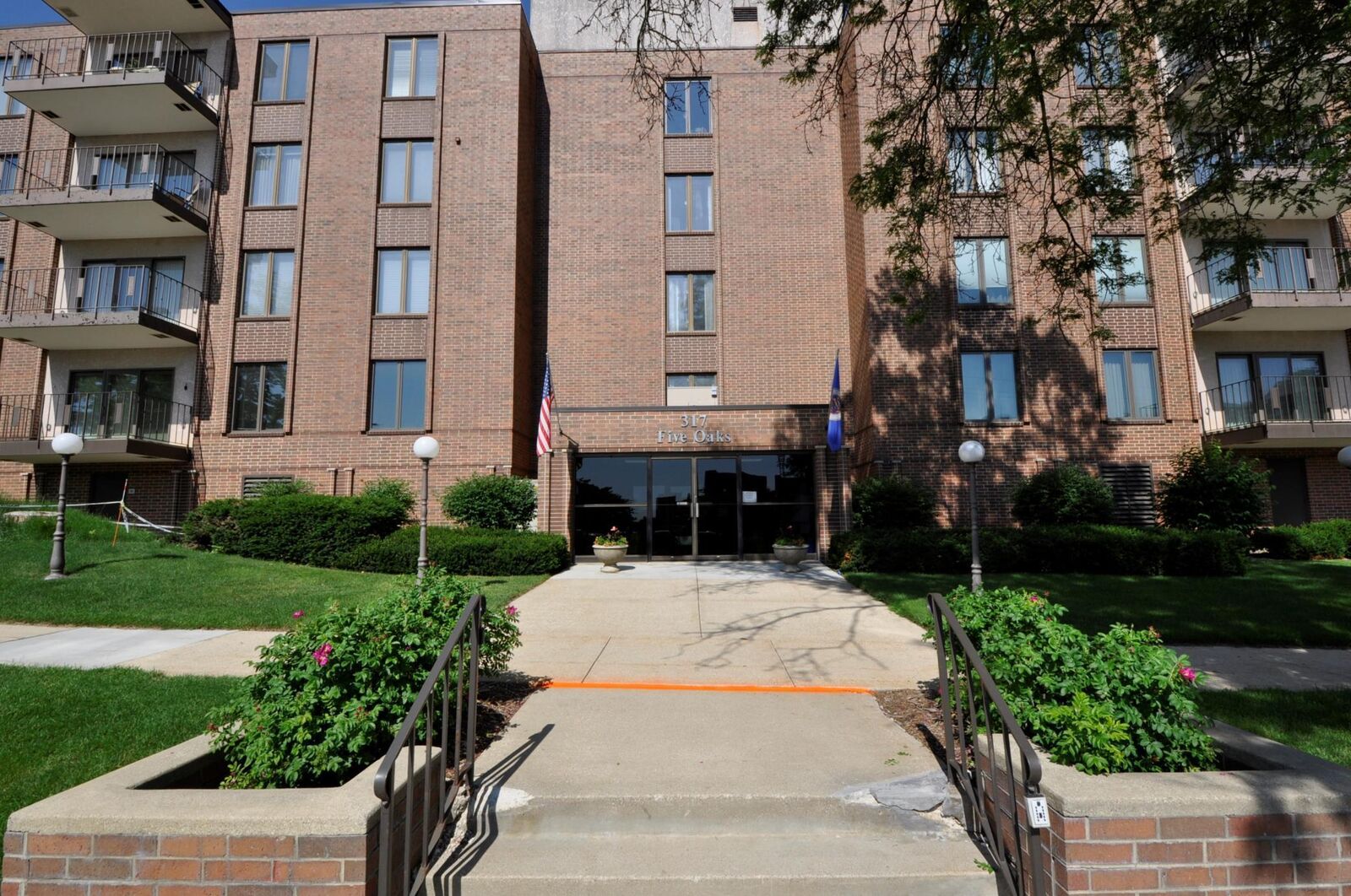 Property Photo:  317 6th Avenue SW 501  MN 55902 