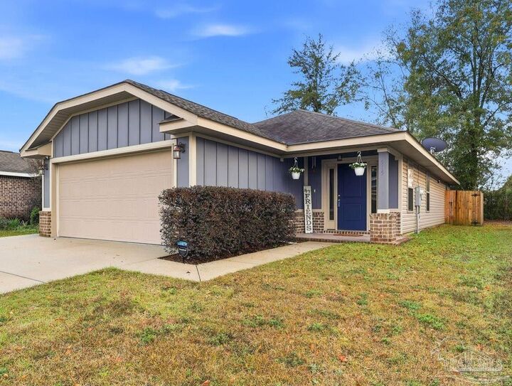 Property Photo:  515 Evening Falls Dr  FL 32534 