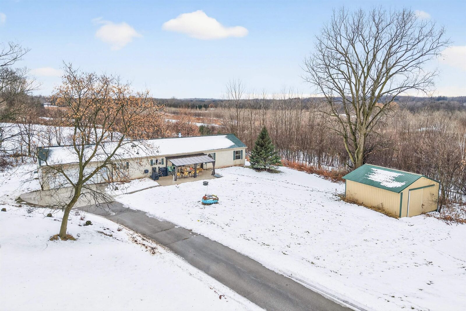 Property Photo: N6223 County Rd E WI 54115-8565
