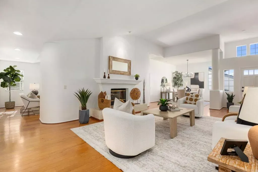 Property Photo: 1911 La Subida Way CA 92078