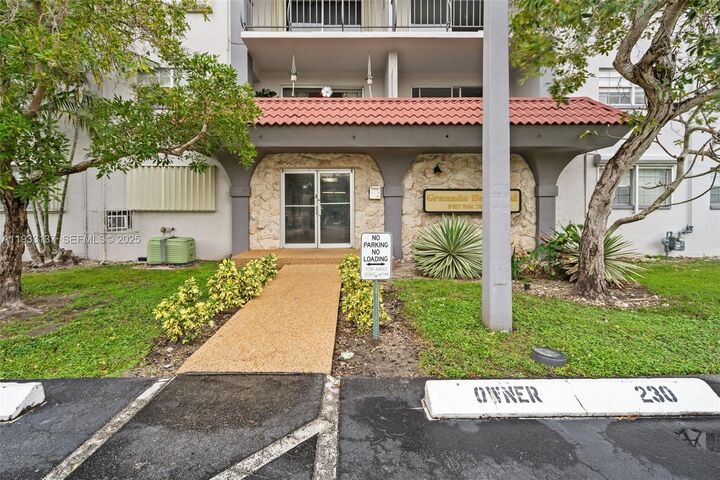 Property Photo:  8107 SW 72nd Ave 110E  FL 33143 