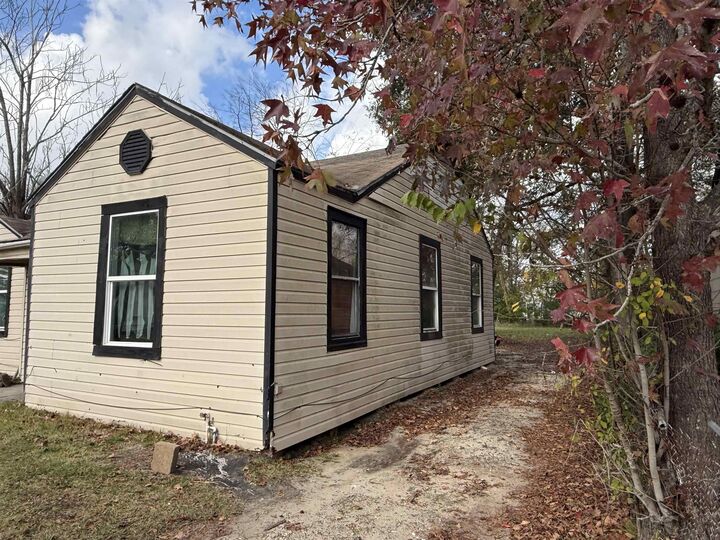 Property Photo: 1758 Delaware TX 77703